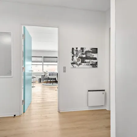 Bad, Lejl 110 شقة